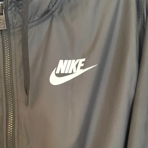 Nike Black Hooded Jacket - Picture 3 of 12